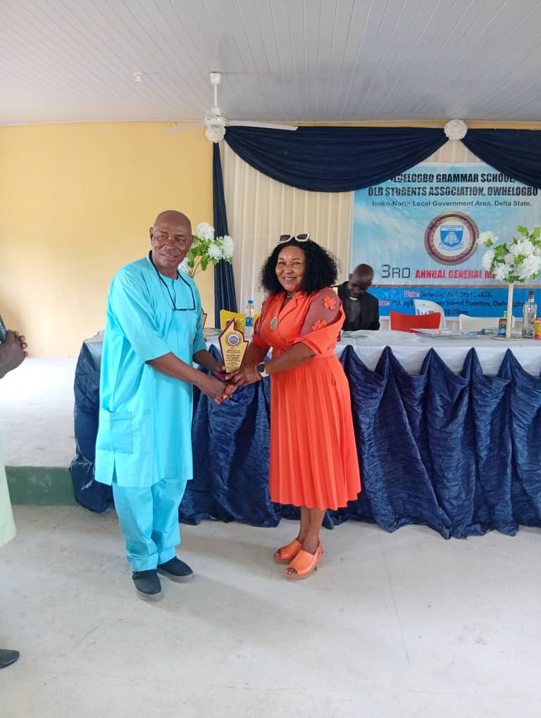 We should not relent in building educational root that raised us, for the sake of our kids- IGSOSA President, Adidi (Photos)