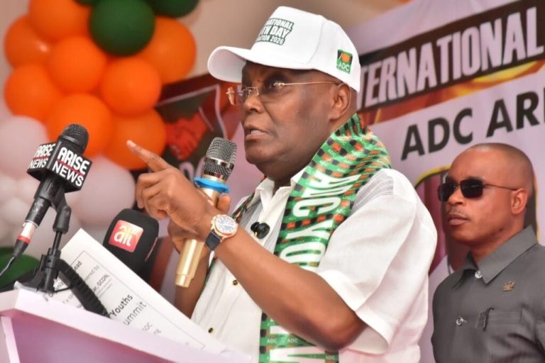 FULL LIST: Atiku unveils campaign council, names El-Rufai, Momodu, Melaye