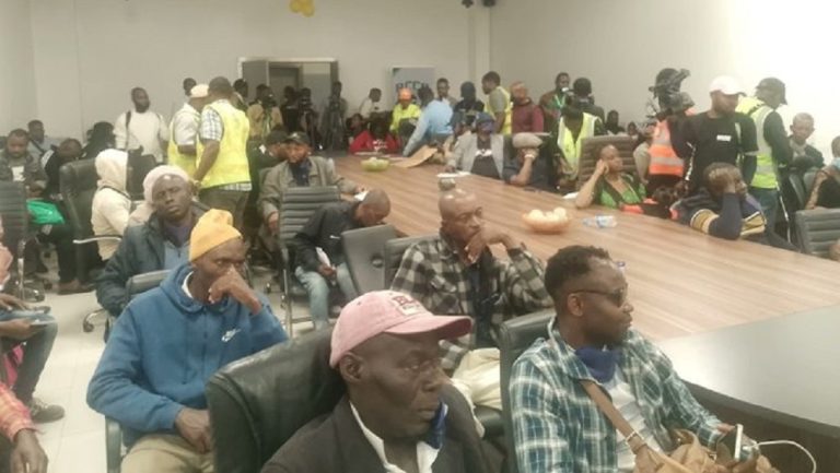 Pastor Adeboye Welcomes 105 Nigerians Repatriated From South Africa